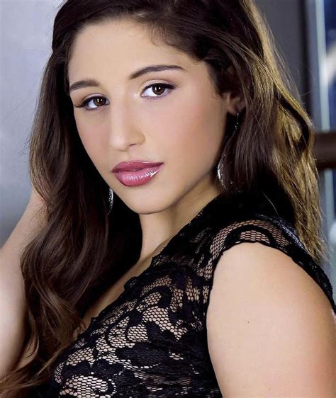 Abella Danger Age: Abella is a Miami, Florida native born on November 19, 1995. She intended to be a ballet dancer but became a porn actress. Abella relocated to Los Angeles from Miami to further her profession. Since her debut in the adult film industry in 2014, Abella has appeared in almost 800 scenes.